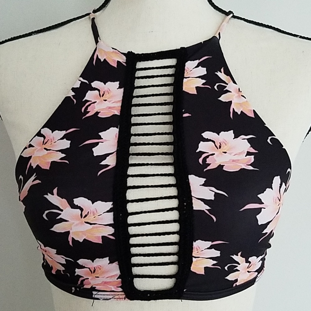 Acacia 2016 Malibu bikini top floral aloha print